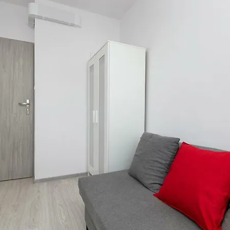 Homestay Rooms4less Gdansk